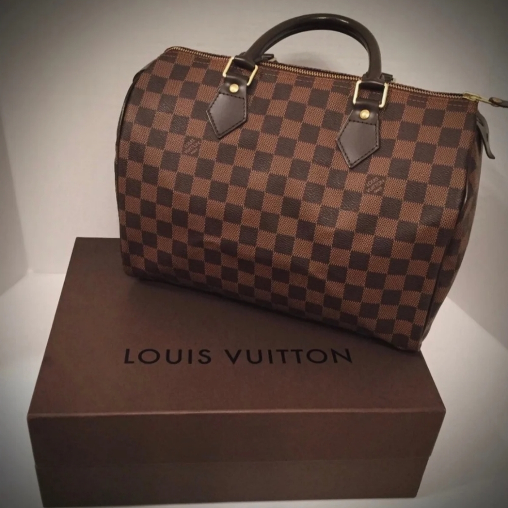 AUTHENTIC LOUIS VUITTON SPEEDY 30